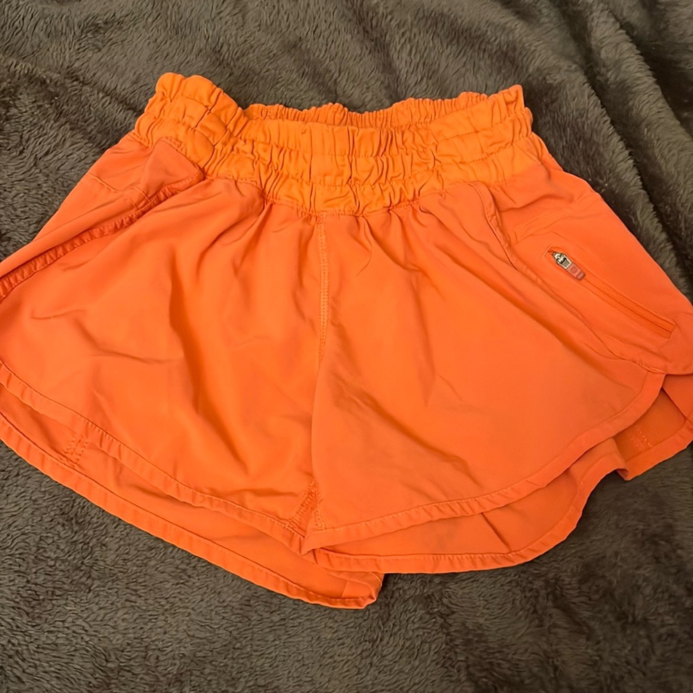 Race Track shorts lululemon